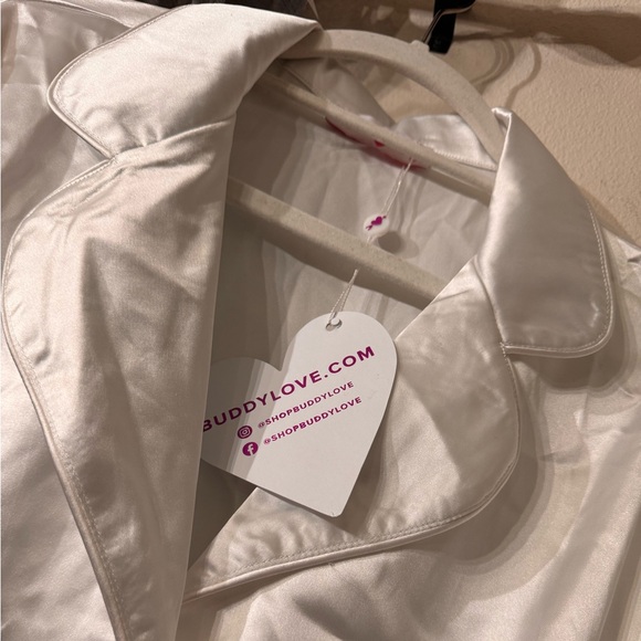 Buddy Love white pajamas, new with tags - Picture 3 of 4